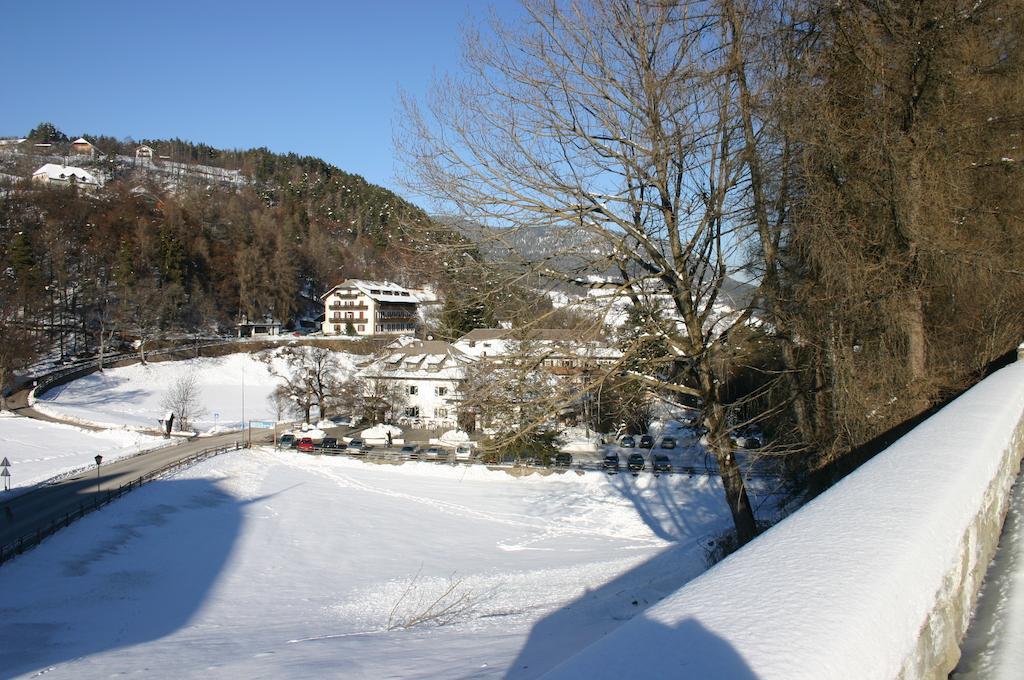 Apartments Waldquell Collalbo Luaran gambar