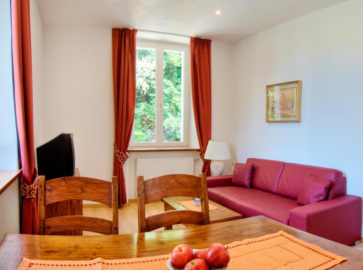 Apartments Waldquell Collalbo Bilik gambar